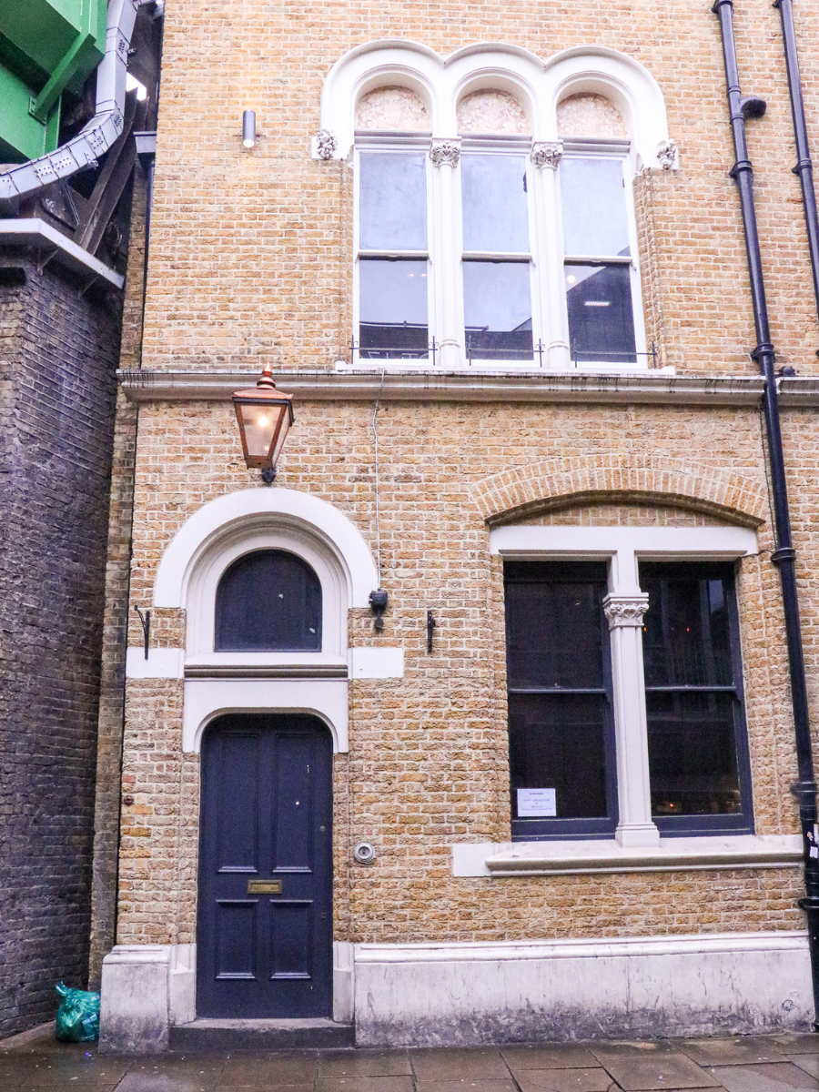 where to find rom-com icon Bridget Jones's flat in London