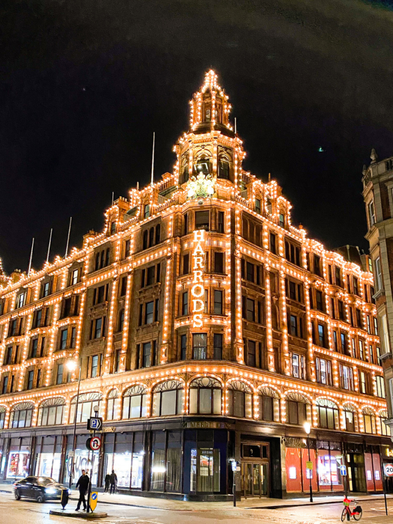 Harrods is always dressed for Christmas 