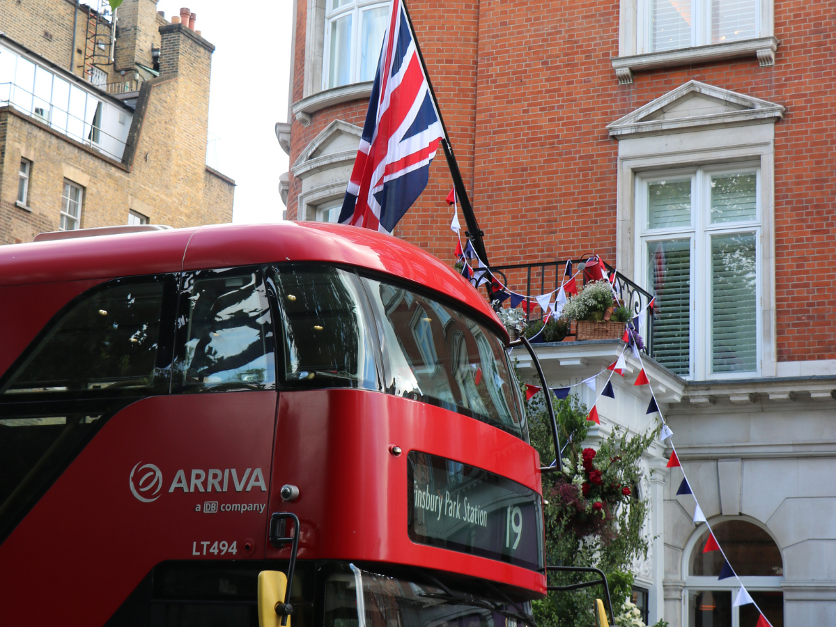 How to Use London Buses: Step by Step Guide