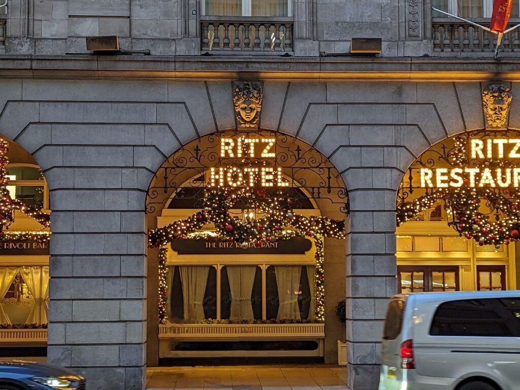 The Ritz is both where Anna Scott stays in Notting Hill & where William Thacker pretends to be from Horse & Hound